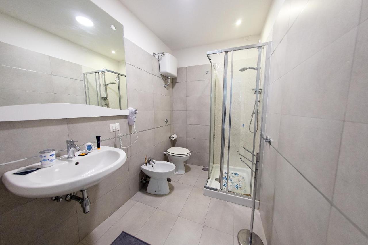 A Casa Di Marco Salerno Centro Bed & Breakfast Dış mekan fotoğraf