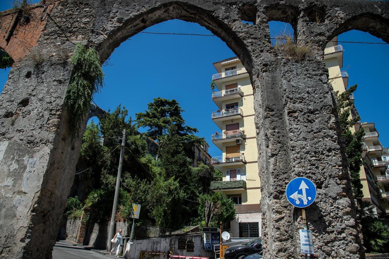 A Casa Di Marco Salerno Centro Bed & Breakfast Dış mekan fotoğraf