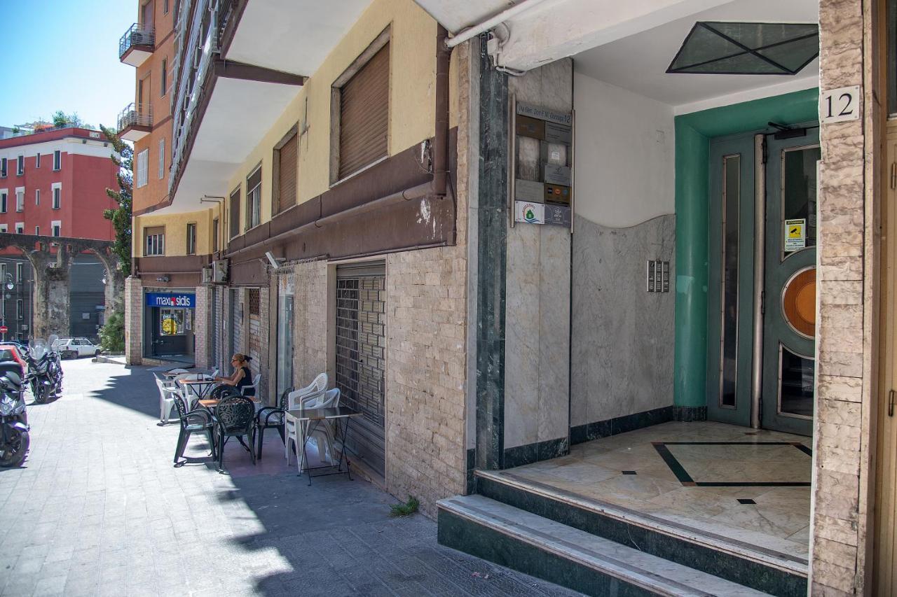 A Casa Di Marco Salerno Centro Bed & Breakfast Dış mekan fotoğraf